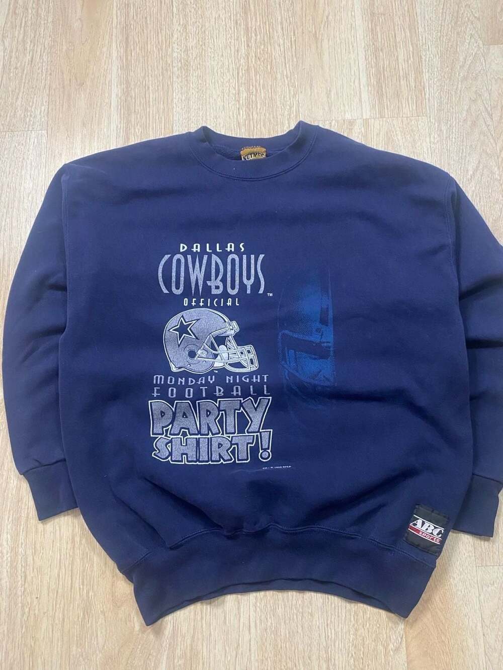 Vintage NUTMEG 1993 Dallas Cowboys Monday Night Football Sweatshirt